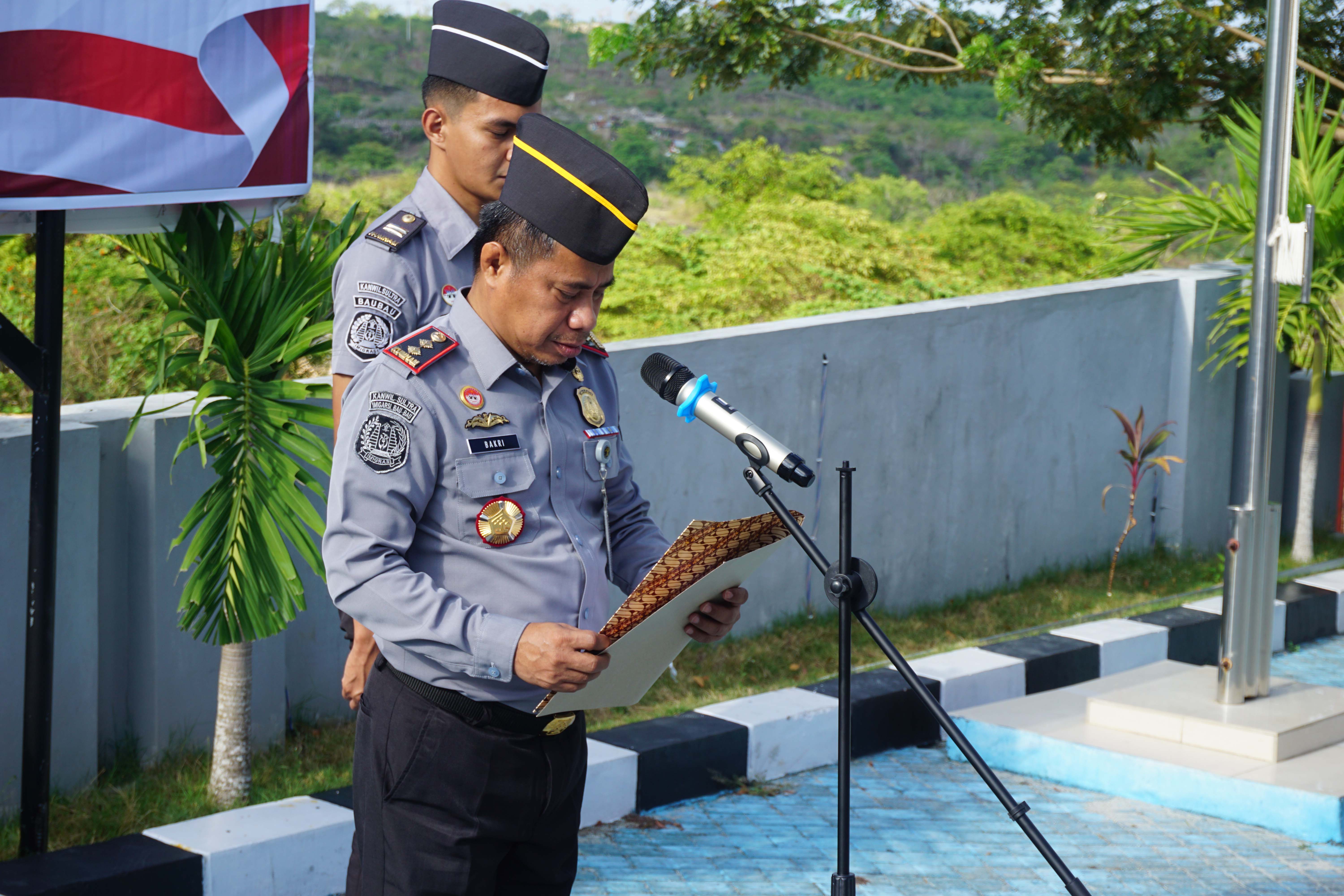 Kantor Imigrasi Kelas II Non TPI Baubau Laksanakan Upacara Peringatan Hari Kesaktian Pancasila 